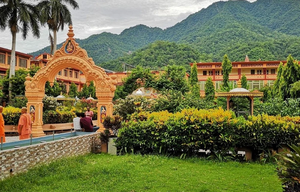 Parmarth Niketan Ashram Image